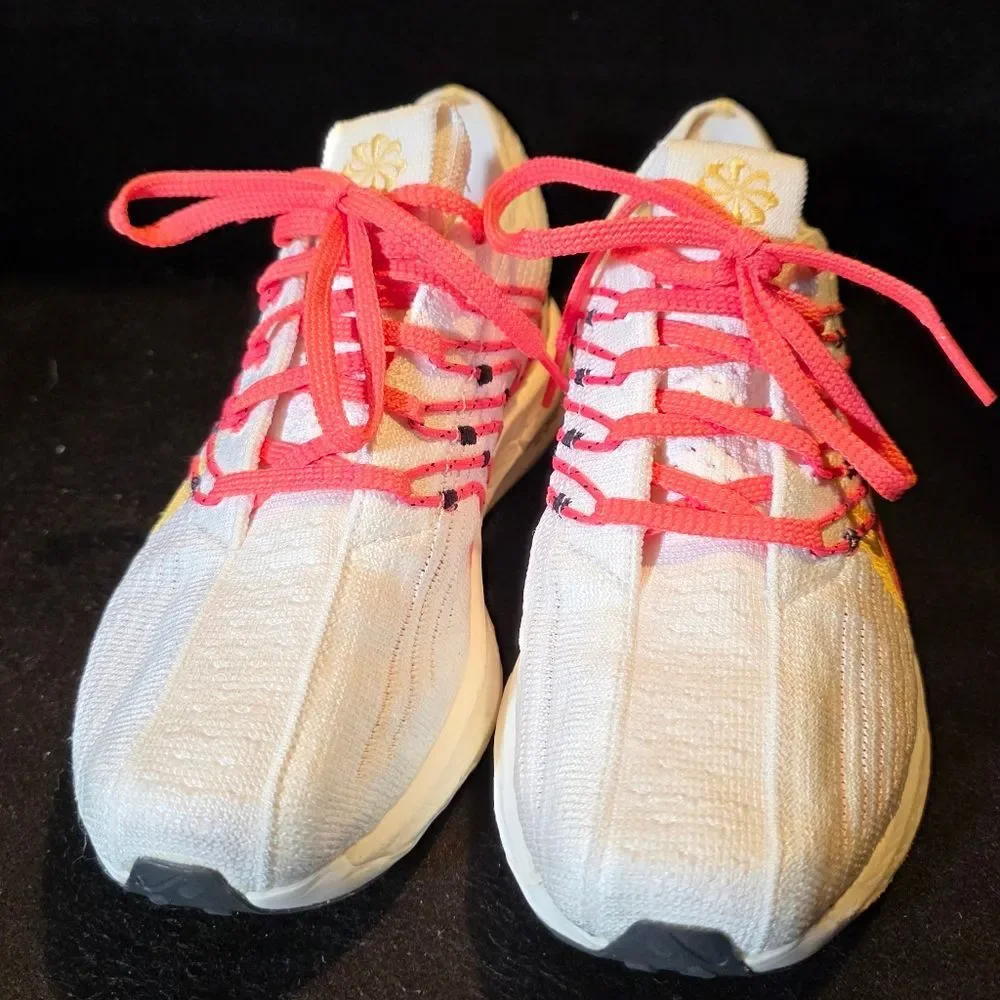 Nike Womens 5.5